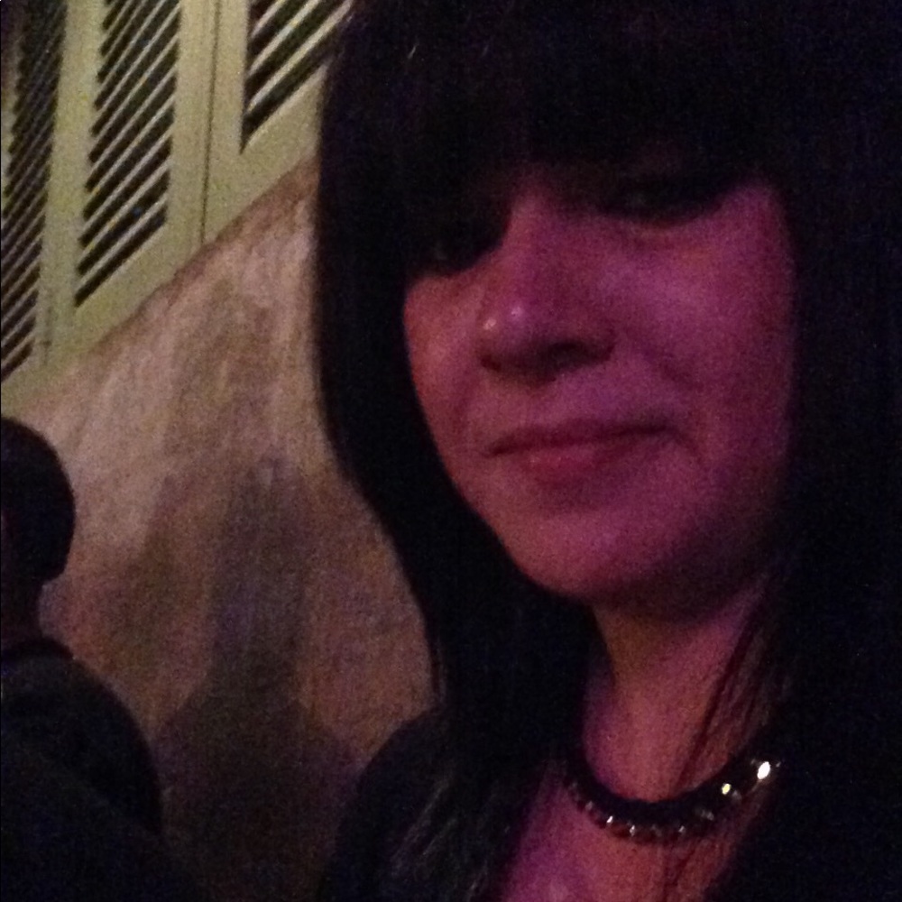 Meet your Posher, Luz